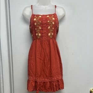 🌿 Patrons of Peace Embroidered Boho Midi Dress – Rust Orange – Size L